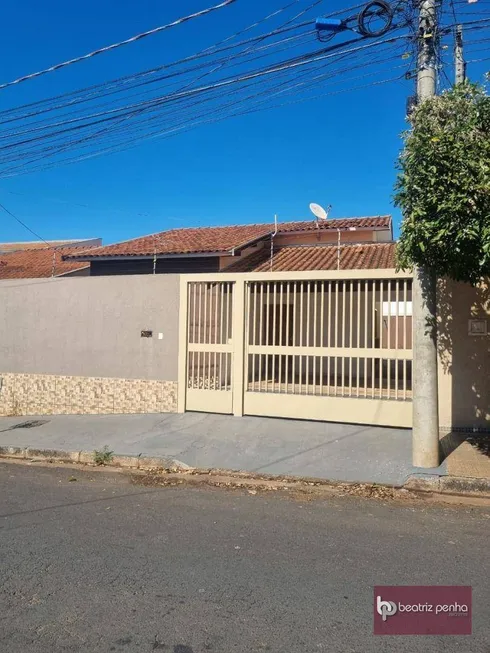 Foto 1 de Casa com 2 Quartos à venda, 140m² em Jardim Parque das Perdizes, São José do Rio Preto