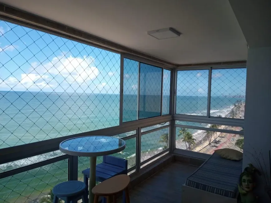 Foto 1 de Apartamento com 3 Quartos à venda, 150m² em Boa Viagem, Recife