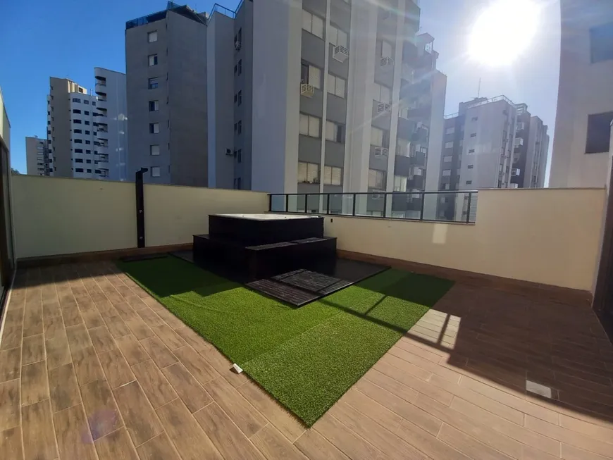 Foto 1 de Apartamento com 3 Quartos à venda, 135m² em Beira Mar, Florianópolis