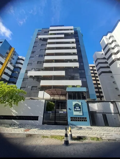 Foto 1 de Apartamento com 3 Quartos à venda, 94m² em Ponta Verde, Maceió