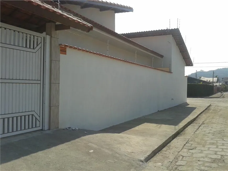 Foto 1 de Casa com 3 Quartos à venda, 150m² em Jardim Itanhaem, Itanhaém