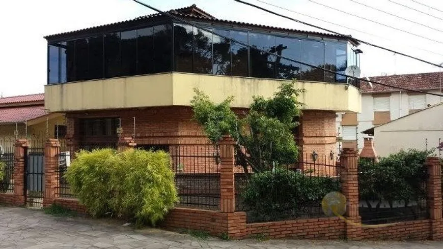 Foto 1 de Casa com 3 Quartos à venda, 171m² em Jardim Isabel, Porto Alegre