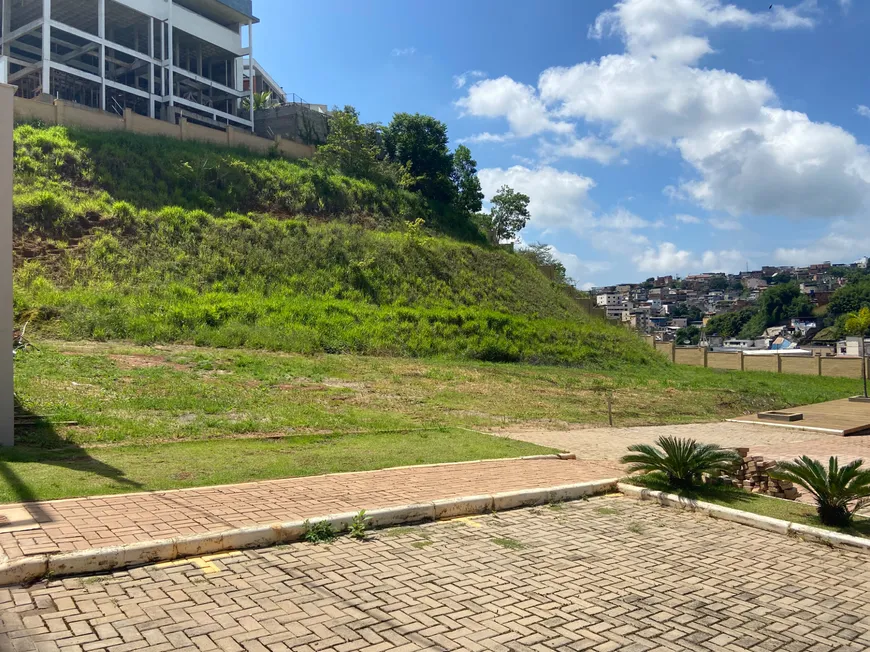 Foto 1 de Lote/Terreno à venda, 525m² em Estrela Sul, Juiz de Fora