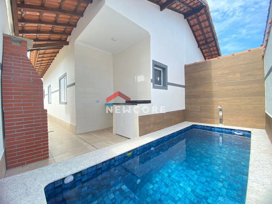 Foto 1 de Casa com 2 Quartos à venda, 80m² em Balneário Itaoca, Mongaguá