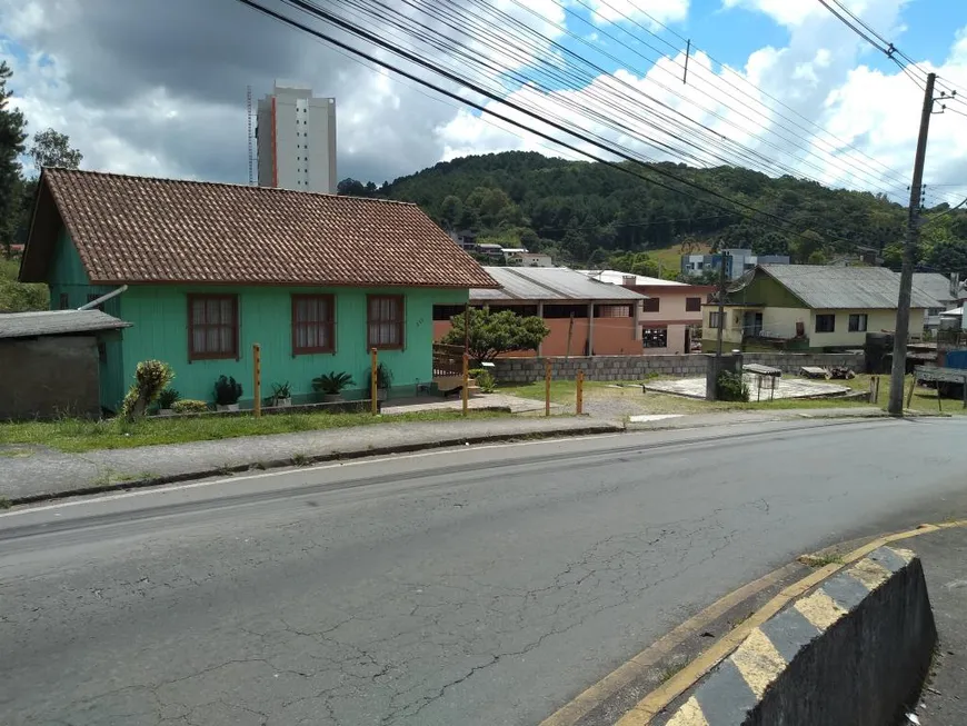 Foto 1 de Lote/Terreno à venda em Cruzeiro, Caxias do Sul