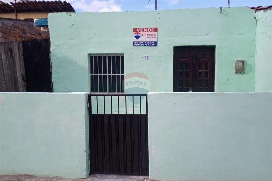 Foto 1 de Casa com 2 Quartos à venda, 200m² em Centro, Cabo de Santo Agostinho