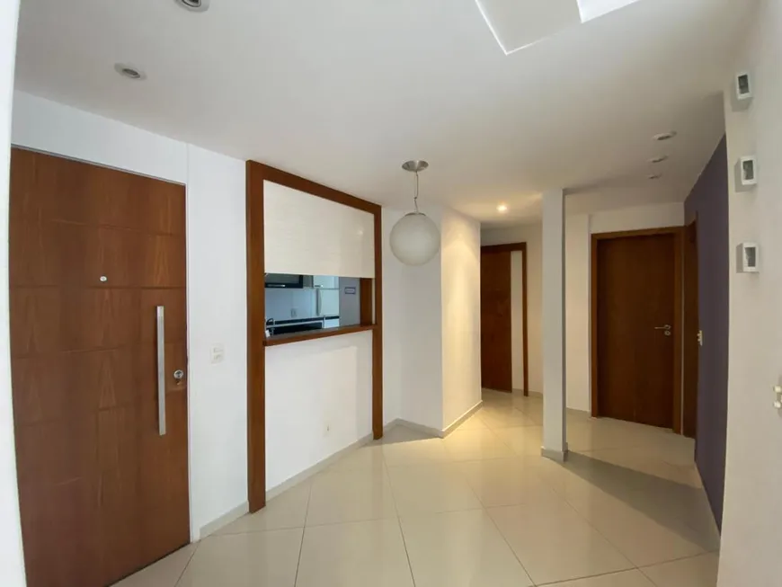 Foto 1 de Apartamento com 2 Quartos à venda, 66m² em Laranjeiras, Rio de Janeiro