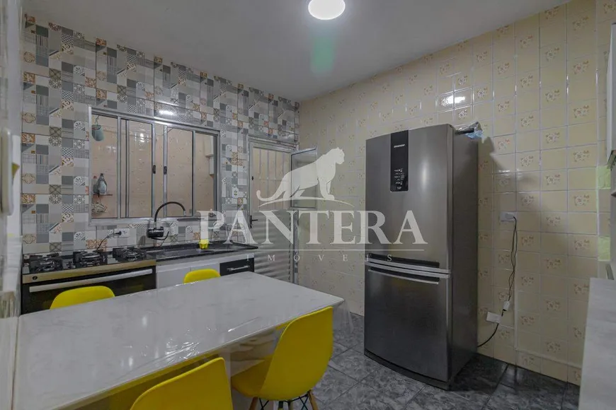 Foto 1 de Sobrado com 3 Quartos à venda, 132m² em Vila Palmares, Santo André