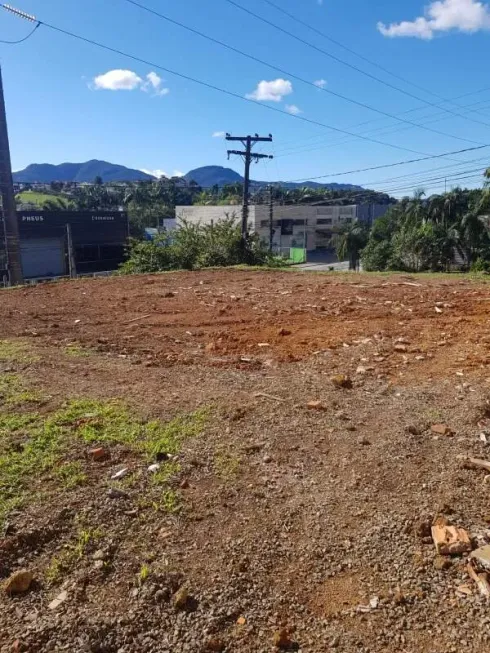 Foto 1 de à venda, 584m² em Barra do Rio Molha, Jaraguá do Sul