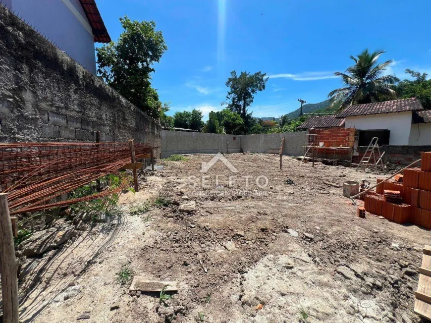 Foto 1 de Lote/Terreno à venda, 210m² em Itaipu, Niterói