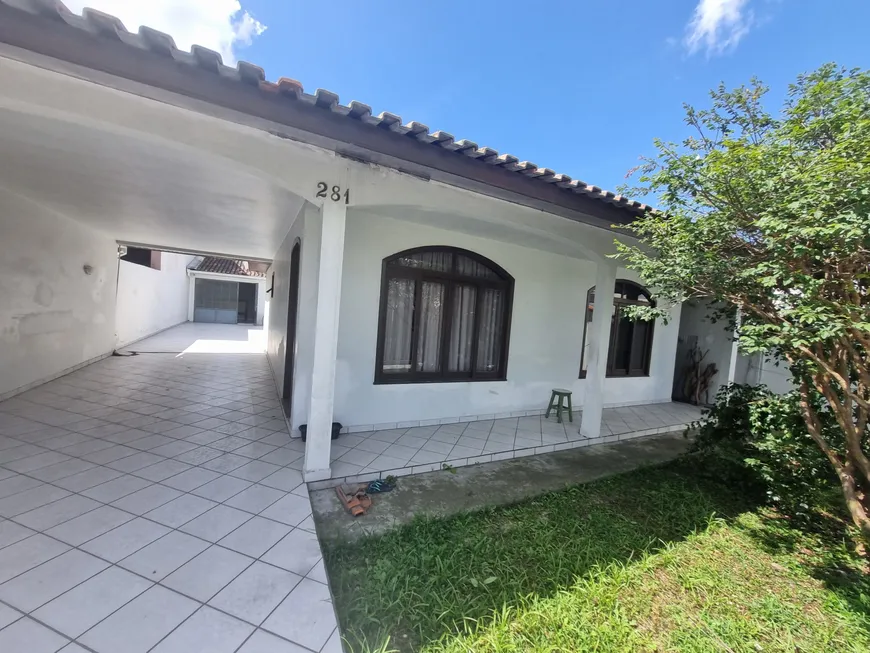 Foto 1 de Casa com 3 Quartos à venda, 173m² em Sitio Cercado, Curitiba