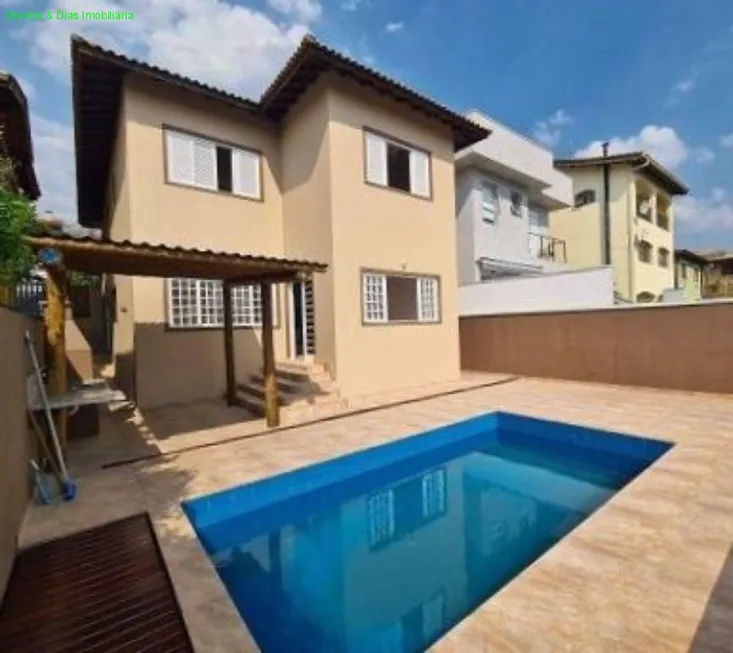 Foto 1 de Casa de Condomínio com 4 Quartos à venda, 260m² em Jardim das Flores, Cotia