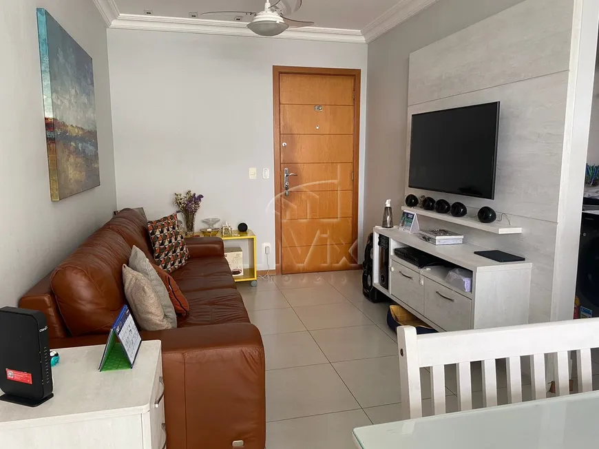Foto 1 de Apartamento com 2 Quartos à venda, 60m² em Enseada do Suá, Vitória