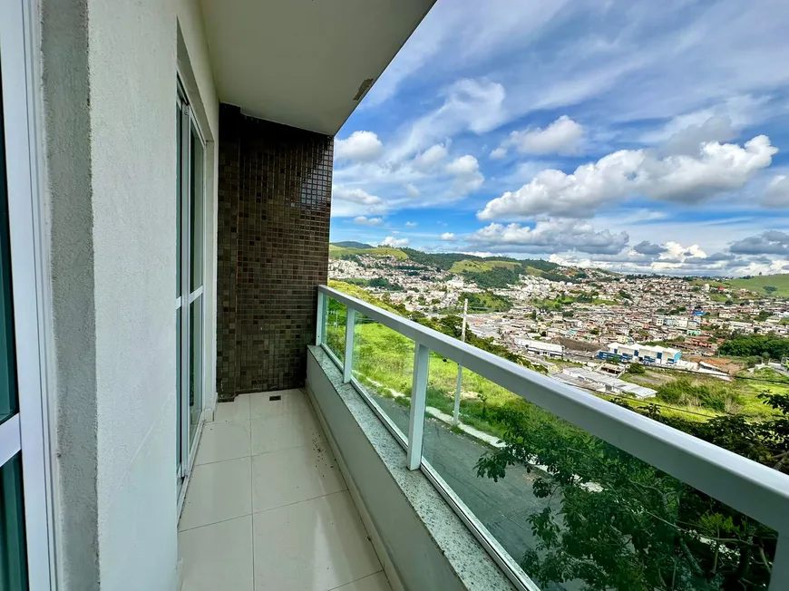 Foto 1 de Apartamento com 2 Quartos para alugar, 72m² em Granbery, Juiz de Fora