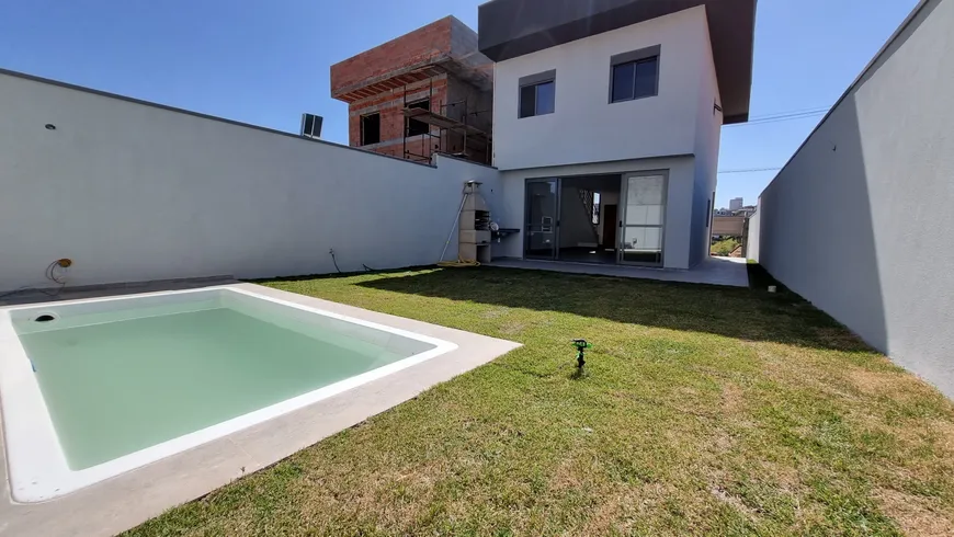 Foto 1 de Casa com 3 Quartos à venda, 98m² em Residencial Jardins da Catalunha, Atibaia