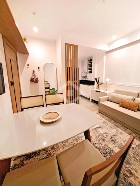 Foto 1 de Apartamento com 1 Quarto à venda, 35m² em Copacabana, Rio de Janeiro