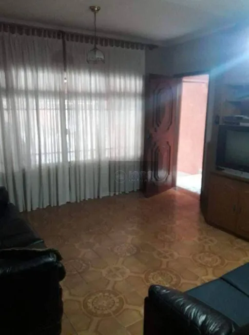 Foto 1 de Sobrado com 3 Quartos à venda, 140m² em Vila Tibirica, Santo André