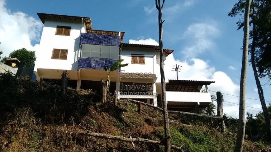 Foto 1 de Casa com 2 Quartos à venda, 169m² em Itaipava, Petrópolis