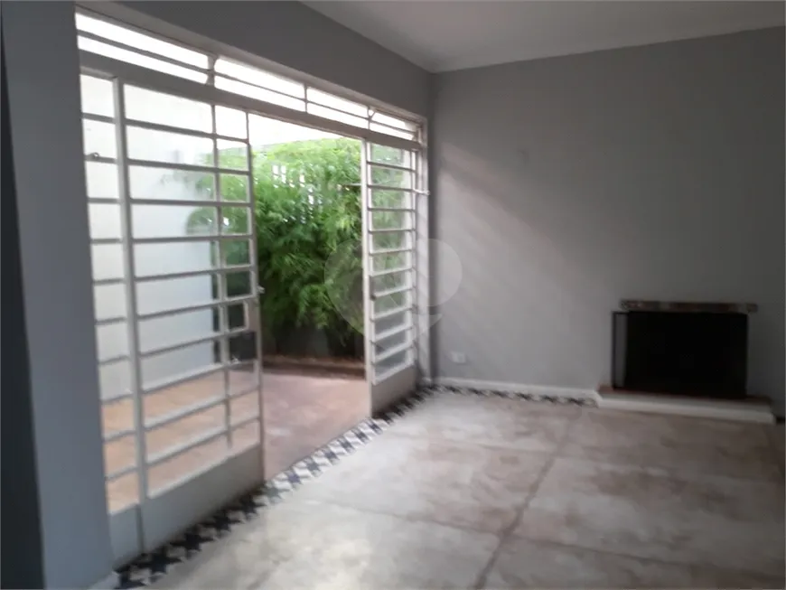 Foto 1 de Casa com 3 Quartos para venda ou aluguel, 201m² em Moema, São Paulo