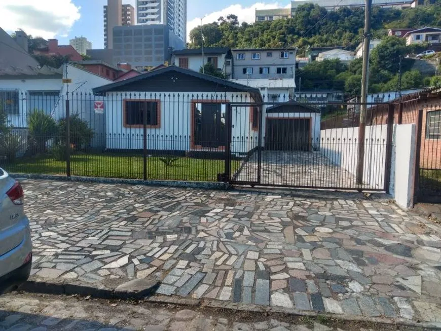 Foto 1 de Casa com 2 Quartos à venda, 140m² em Panazzolo, Caxias do Sul