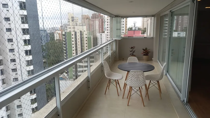 Foto 1 de Apartamento com 3 Quartos para alugar, 211m² em Vila Andrade, São Paulo