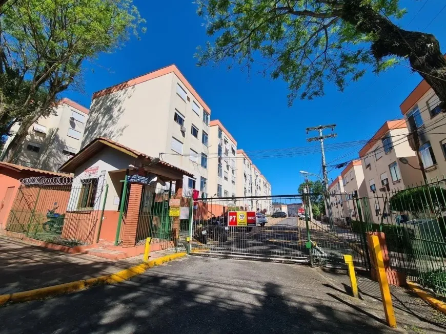 Foto 1 de Apartamento com 2 Quartos à venda, 48m² em Alto Teresópolis, Porto Alegre