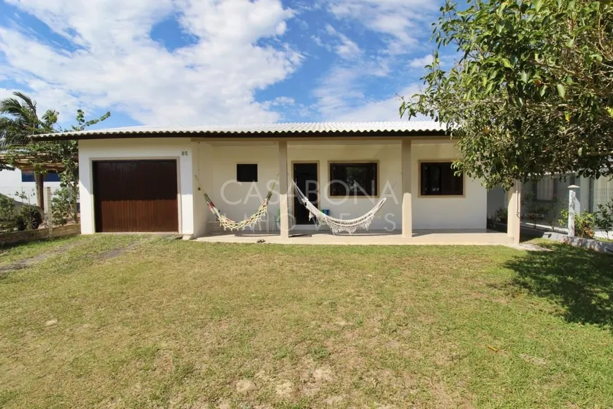 Foto 1 de Casa com 4 Quartos à venda, 120m² em Camboim, Arroio do Sal