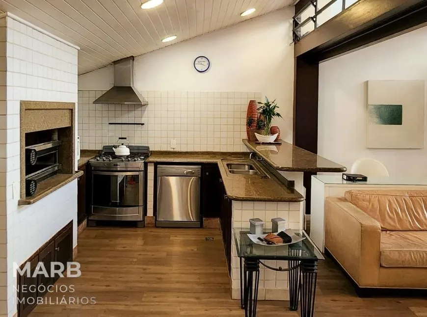 Foto 1 de Apartamento com 4 Quartos à venda, 330m² em Centro, Florianópolis
