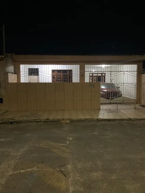 Foto 1 de Casa com 3 Quartos à venda, 180m² em Eduardo Gomes, São Cristóvão