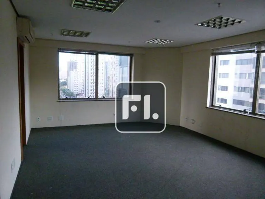 Foto 1 de Sala Comercial para venda ou aluguel, 116m² em Itaim Bibi, São Paulo