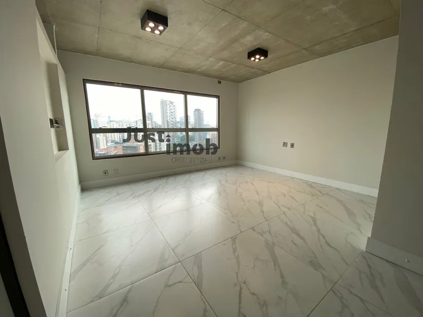 Foto 1 de Apartamento com 1 Quarto para alugar, 79m² em Itaim Bibi, São Paulo