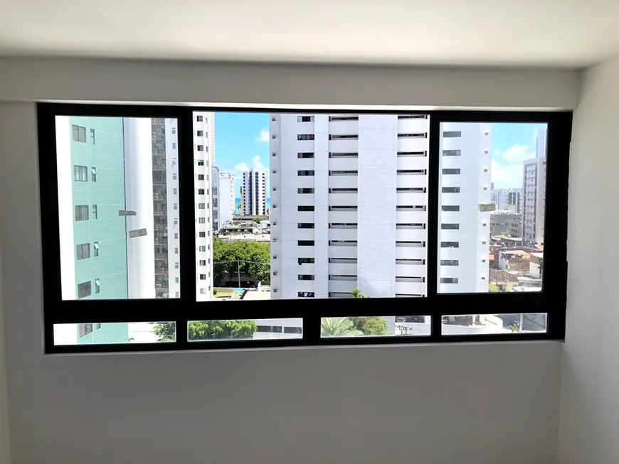 Foto 1 de Apartamento com 3 Quartos à venda, 81m² em Boa Viagem, Recife