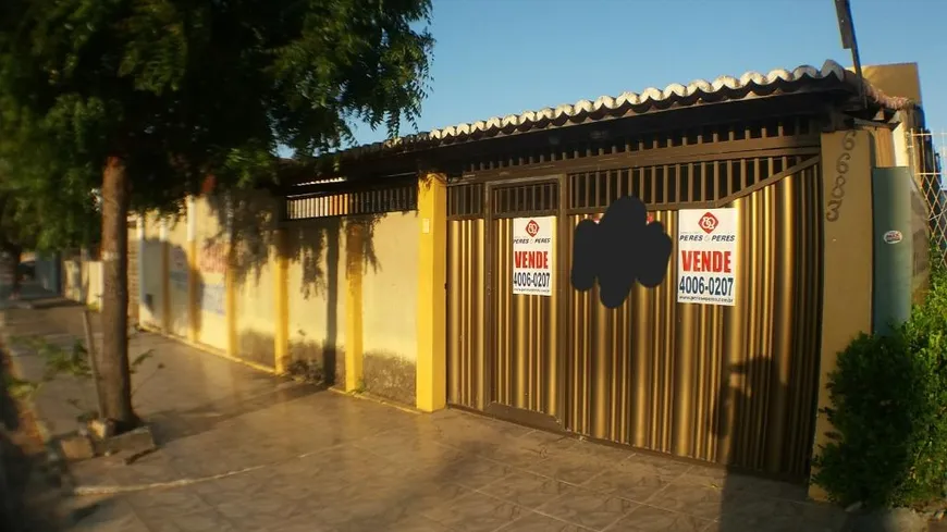 Foto 1 de Casa com 3 Quartos à venda, 200m² em Candelária, Natal