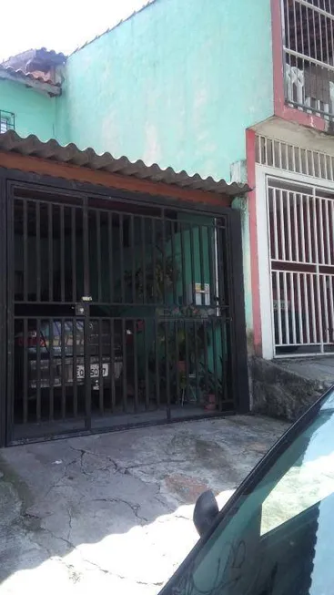 Foto 1 de Sobrado com 2 Quartos à venda, 120m² em Vila Carmosina, São Paulo