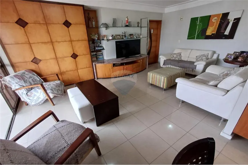 Foto 1 de Apartamento com 3 Quartos à venda, 129m² em Casa Forte, Recife