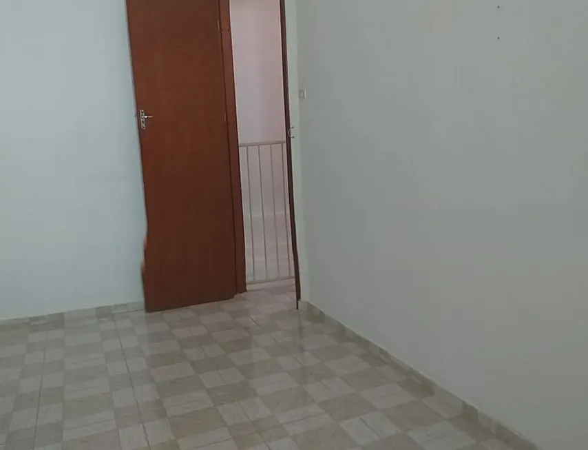 Foto 1 de Casa com 4 Quartos à venda, 120m² em Jardim Ismenia, São José dos Campos