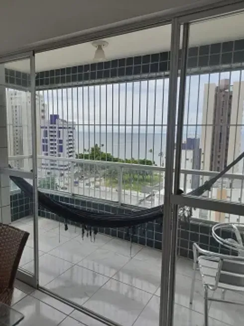 Foto 1 de Apartamento com 4 Quartos para alugar, 120m² em Candeias, Jaboatão dos Guararapes