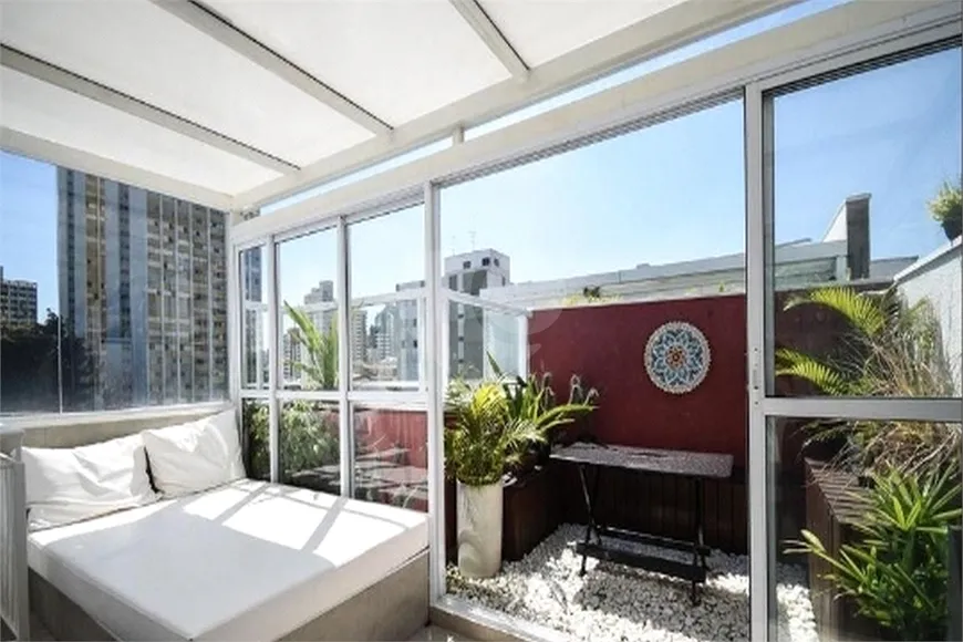 Foto 1 de Apartamento com 1 Quarto à venda, 79m² em Perdizes, São Paulo