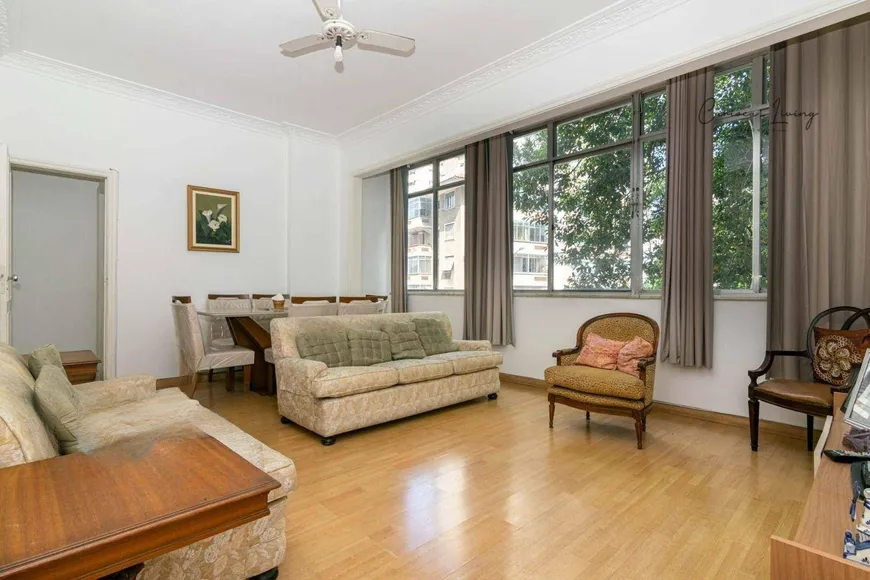 Foto 1 de Apartamento com 3 Quartos à venda, 95m² em Laranjeiras, Rio de Janeiro
