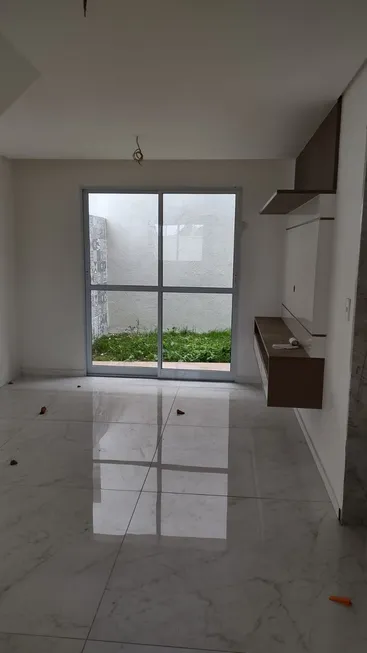 Foto 1 de Casa de Condomínio com 3 Quartos à venda, 125m² em Centro, Serra