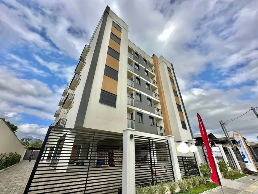 Foto 1 de Apartamento com 2 Quartos à venda, 58m² em Niterói, Canoas