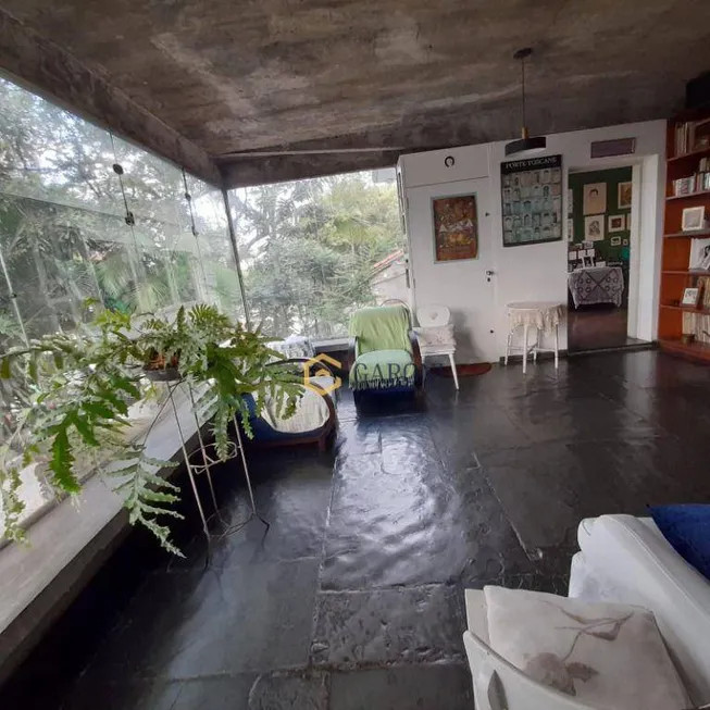 Foto 1 de Casa com 3 Quartos à venda, 489m² em Alto da Lapa, São Paulo