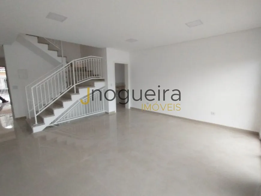 Foto 1 de Sobrado com 3 Quartos à venda, 229m² em Vila Anhanguera, São Paulo