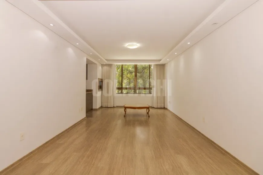 Foto 1 de Apartamento com 3 Quartos à venda, 107m² em Cristo Redentor, Porto Alegre