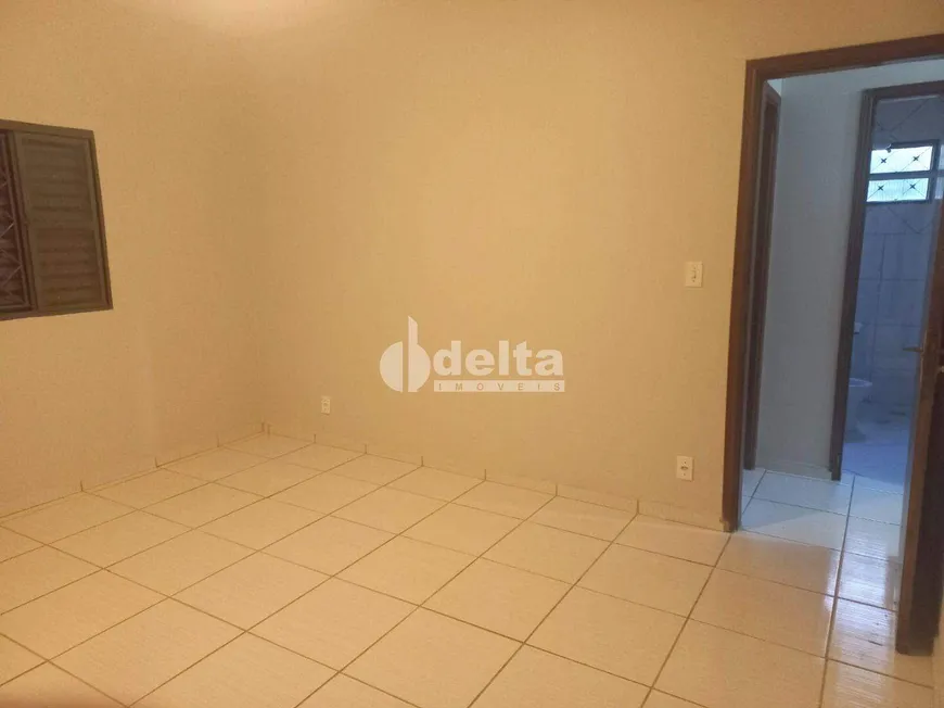 Foto 1 de Casa com 3 Quartos à venda, 200m² em Lagoinha, Uberlândia