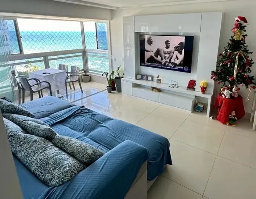 Foto 1 de Apartamento com 4 Quartos à venda, 150m² em Boa Viagem, Recife
