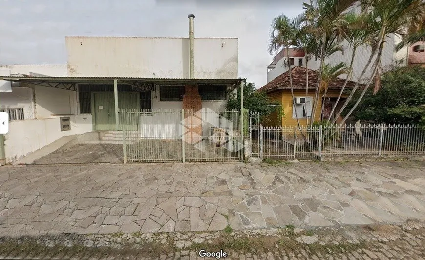 Foto 1 de Lote/Terreno à venda, 748m² em Passo da Areia, Porto Alegre