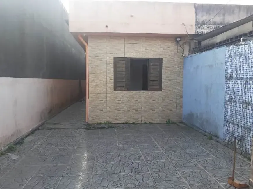 Foto 1 de Casa com 2 Quartos à venda, 55m² em Belas Artes, Itanhaém