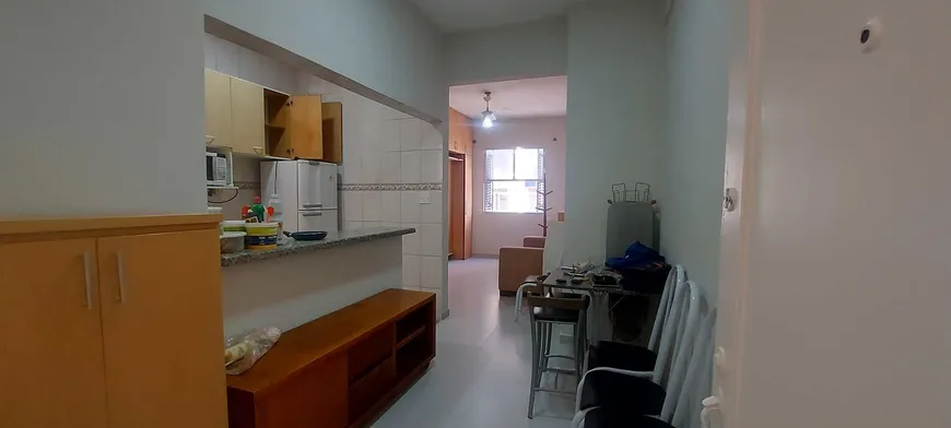 Foto 1 de Sala Comercial com 1 Quarto à venda, 42m² em Centro, São Vicente