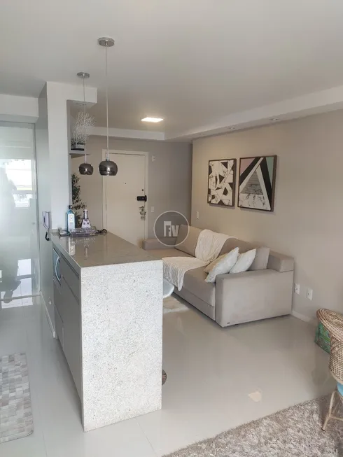 Foto 1 de Apartamento com 2 Quartos à venda, 65m² em Nacoes, Balneário Camboriú